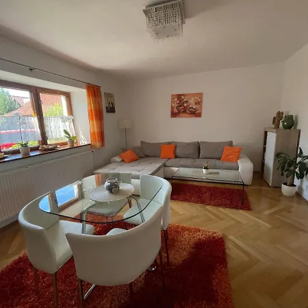 Linde Dovolenkový dom *